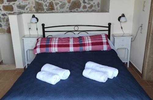 Perivolia House | Castello casa