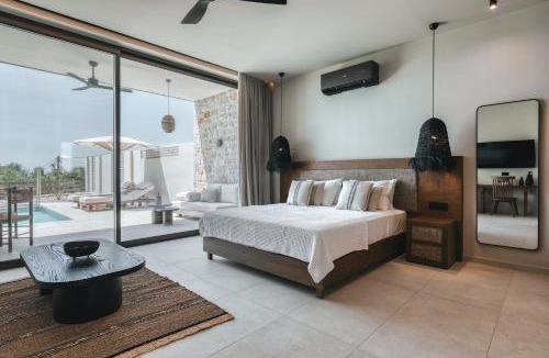 Riglia House | Castor & Pollux