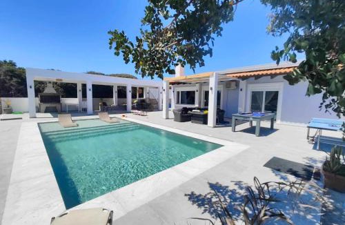 Plimmiri Villa | Cathrin Beachfront Villa