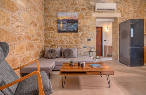 Kaliviani Apartment | Cavos Luxury Apartments