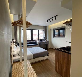 Ladadika Apartment | Celestial Luxury SKG Port