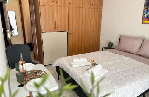 Dafni Apartment | Central Apartment 2' from Metro station