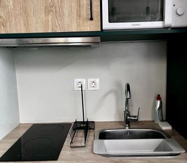 Platia Viktorias Apartment | Central Cozy Studio, Ath