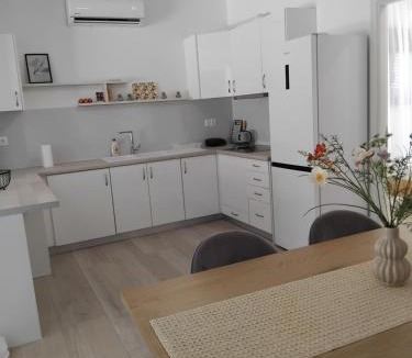 Palaia Epidavros Apartment | Central House 2