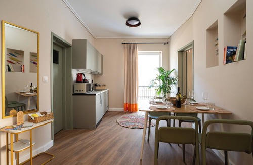 Tripoli Apartment | Central, Modern & Sunny Apartment with city view! Pets & Family Friendly!