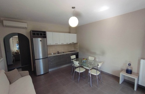 Karavomylos Apartment | Charming 1-bedroom apartment with AC, WiFi in amazing Karavomylos