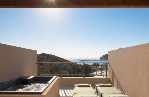 Agia Galini Villa | Charming Agios Vasilios Suite | Ciel Suite | 1 Bedroom | Private Furnished.