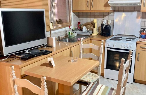 Chios Apartment | Charming Chios Island Getaway in a Cozy Studio