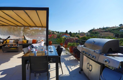 Kassiopi Apartment | Charming Renovated Kassiopi Apartment - WiFi, Aircon, Roof Terrace