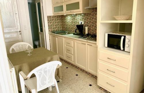 Sidi Abdel Aziz Apartment | Charming S1 Near La Marsa Beach