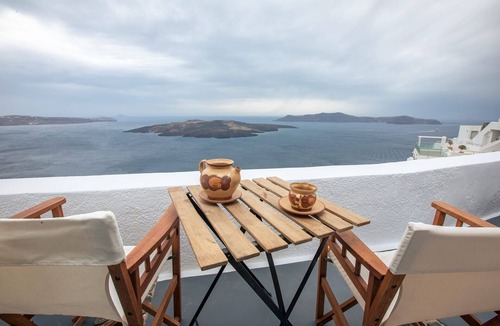 Fira Villa | Charming Santorini Villa | 1 Bedroom | Deluxe Room | Wonderful Caldera Sea.