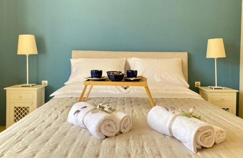 Vourkari House | Charming Vourkari Stone Home 3 - Minutes from Port