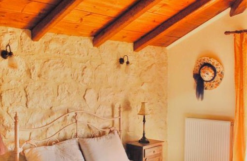 Gaitanion Apartment | Cheerfully Villa