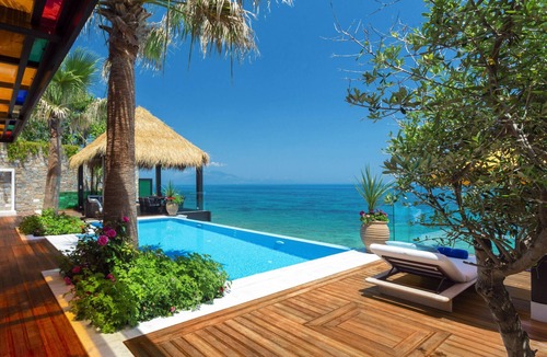 Tragaki Villa | Chef included by Fantasia Villas: The Imperial Spa Villa