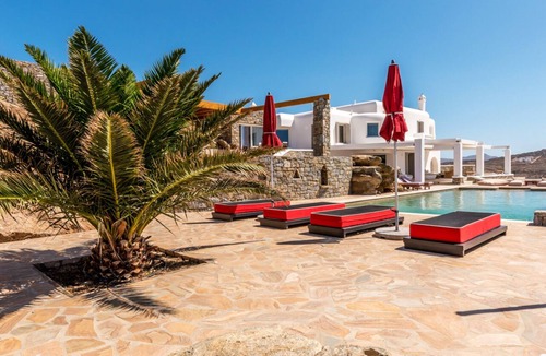 Paraga Villa | Chef included by Fantasia Villas: Elia Villas 15 bedrooms