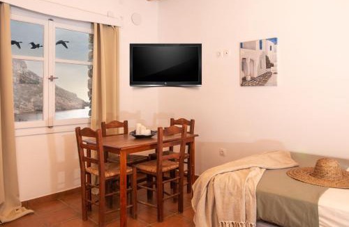 Herronisos House | Cheronissos View
