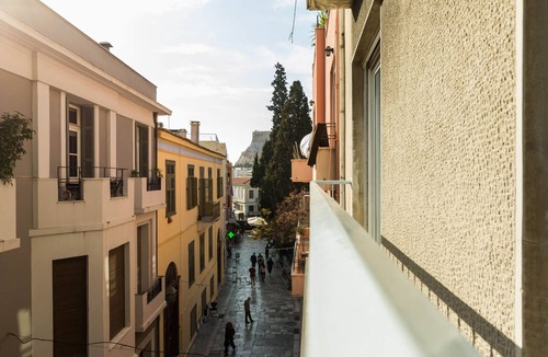 Plaka Apartment | Chic Flat in the Heart of Athens