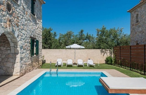 Psarou Villa | Chrisapella villas with private pool