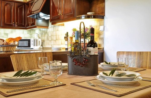 Dassia Cottage | Christiana's Home next to Dassia Beach