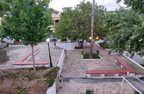 Kritsa Apartment | Christin P. Cute home with patio