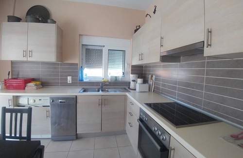 Evrostina House | Christina Apt, Beautiful apartment 70 sqm with balcony 50m from the beach
