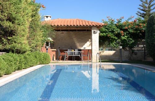 Pigianos Kampos Villa | Christina Villas, Steps to Sandy Beach, By ThinkVilla