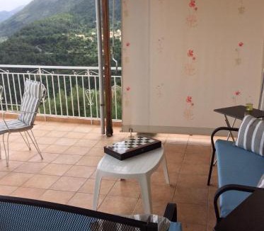 Kavallos House | Christos House