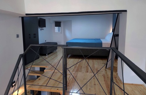 Kavala Apartment | City Center Loft With Private Parking