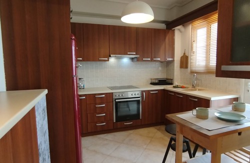 Selinia Condo | Classy 1-bedroom condo; WiFi, AC, home-office, playroom, sea view at Salamina