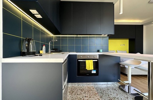 Tavros Apartment | Cloud 9 - smart apartment private jacuzzi