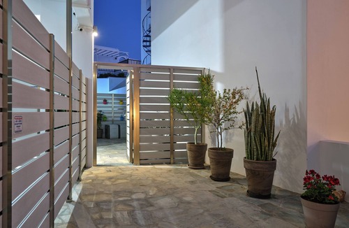 Naousa House | COLORS IN NAOUSA - LUXURY HOUSE IN NAOUSA