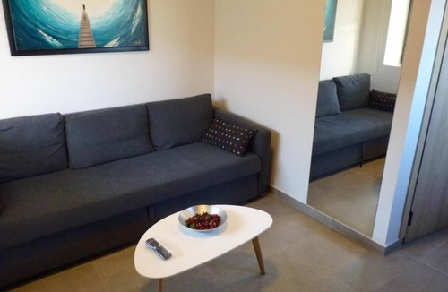 Larissa Bed & Breakfast | Comfort Suites and Rooms