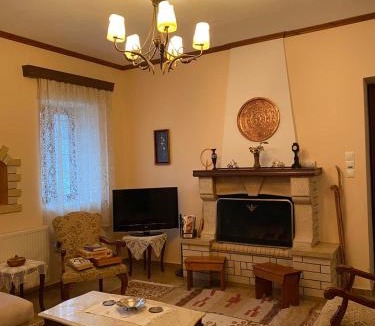 Zagori House | Comfortable Apartment in Village Saint Minas