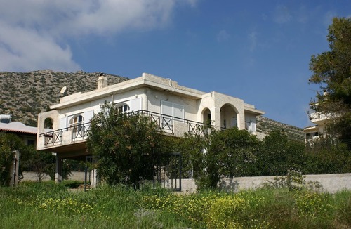 Anavyssos House | Comfy home near Athens with amazing sea view.Family-friendly suitable 4all year