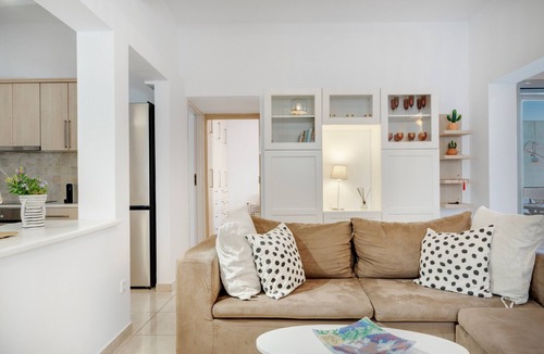 Skala House | Consolato House Country Home with Private Terrace and Sea View