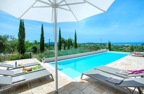 Petaleia Villa | Contemporary Villa, A/C, Private Pool & Fabulous Sea Views 15mins walk to Acharavi or Roda Beach!