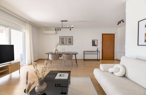 Khalandrion Apartment | Convenient 3BR Apartment in Chalandri