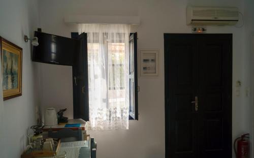 Karavostasis Apartment | Coral Apartments