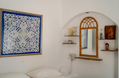 Karavostasis Apartment | Coral Apartments