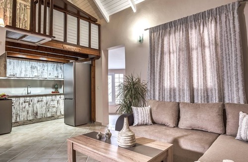 Neromilos Villa | CORAL VILLA with private pool at 100 m from the sea