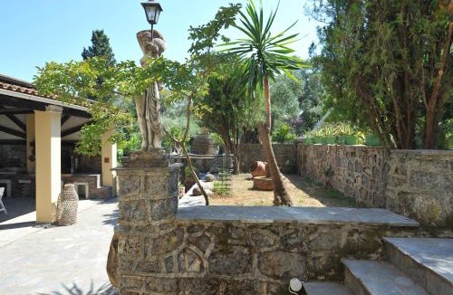 Kato Korakiana House | Corfu Green Paradise