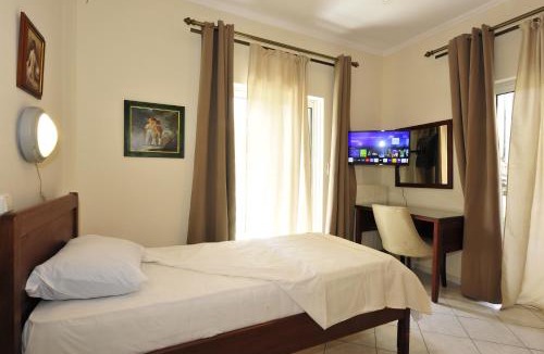 Korinthos Villa | CORINTHIAN SEA AND MOUNTAIN LOzAN COM