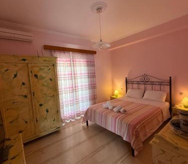 Lakka Apartment | Cornelia