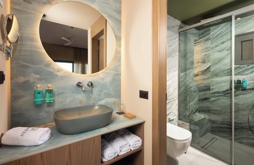 Limenas Chersonisou Hotel | Cosmeen Lifestyle Boutique Stay