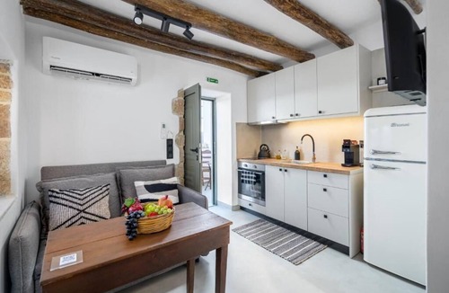 Sitia House | Cosy stone house with lots of charm, peace and comfort