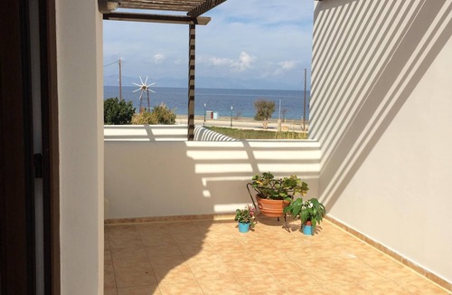 Ialyssos Apartment | Cosy studio ARMONIA for 2 persons with great sea views in Rhodes-Ialysos