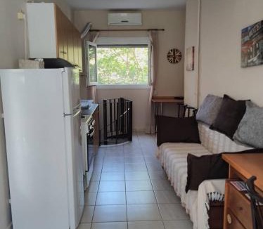 Kavala Apartment | Cosy Studio Down Town