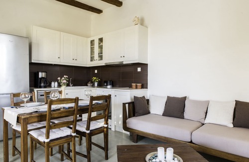 Armenoi Villa | Cosy Traditional Villa - Private Pool - Perfect for families with children