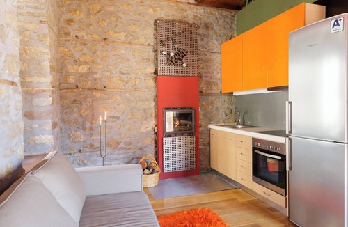 Ithomi Cottage | Cottage House in Traditional Greek Village