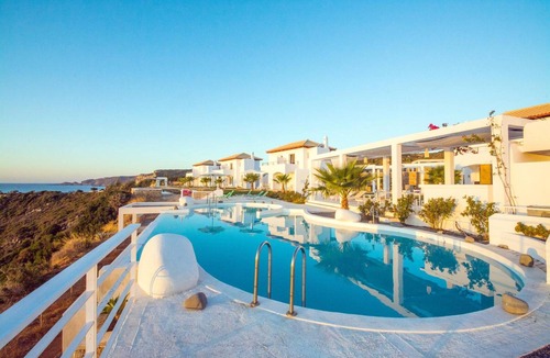 Kithira Villa | Country House 'Kaladi Rock Avlemonas' with Sea View.